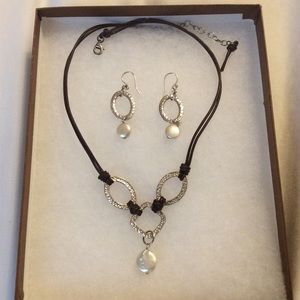 Silpada pearl and silver necklace and earrings